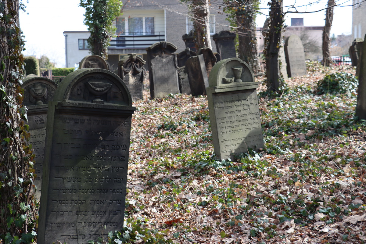 jewish cemeteries Mikołów